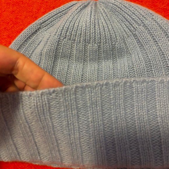 Unisex baby blue 100% lambswool ribbed tuque hat NWT - Picture 3 of 11